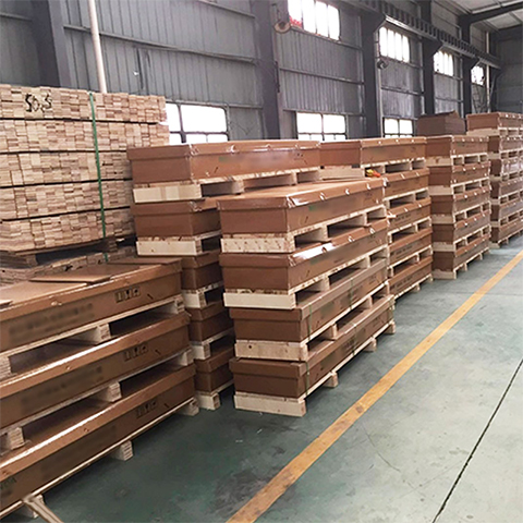 如何根据货物特性选择合适的UN箱类型